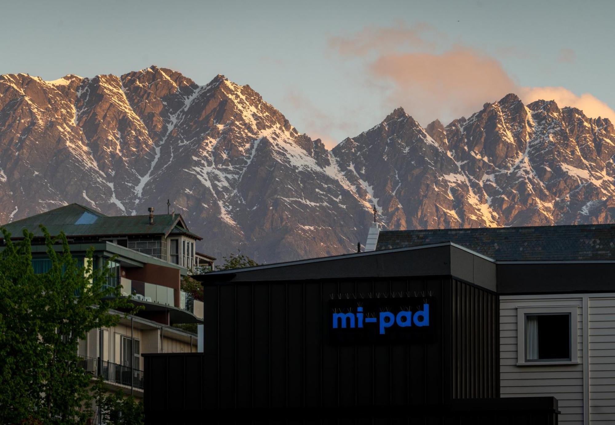 Mi-Pad Queenstown Exterior foto